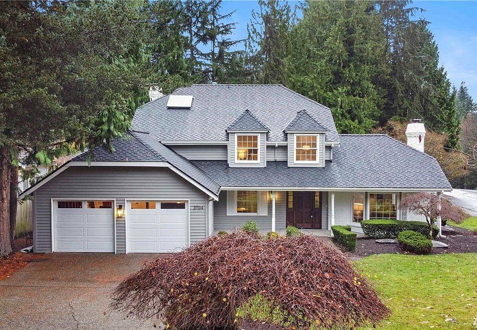 1st image of 3704 206th Pl NE