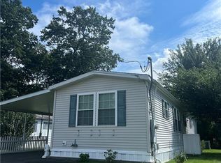 3 Oak Rd, Southington, CT 06489