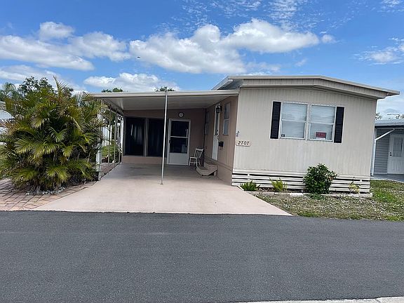 2nd image of 2707 17th Street Ln W
