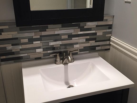 5th image of 628 Broadmoor Dr APT C