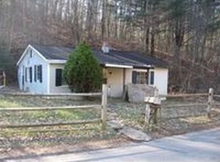 7497 Cove Hollow Rd, Elliston, VA 24087