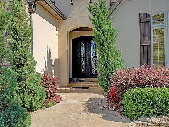 3rd image of 9525 E 108th Pl S