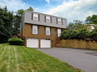 1239 Rolling Meadow Rd, Pittsburgh, PA 15241