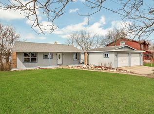 624 Lyon Lake Rd, Marshall, MI 49068