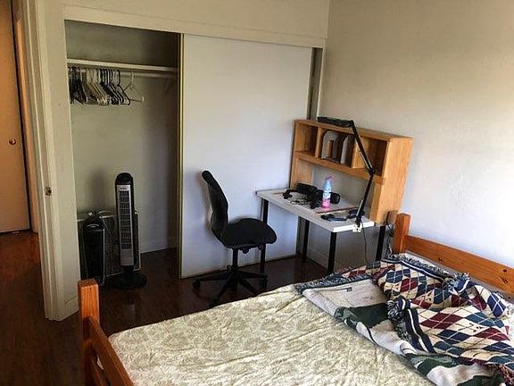 5th image of 256 Pettis Ave #1