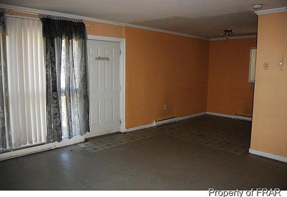 5th image of 2331 Lake Ave