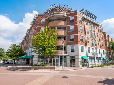 400 Village Cir UNIT 102, Willow Springs, IL, 60480