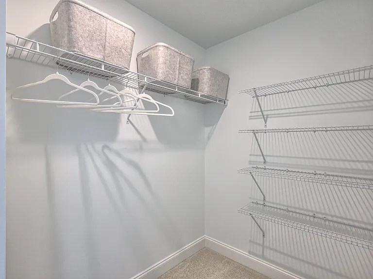 2762 Residences — Photo 30