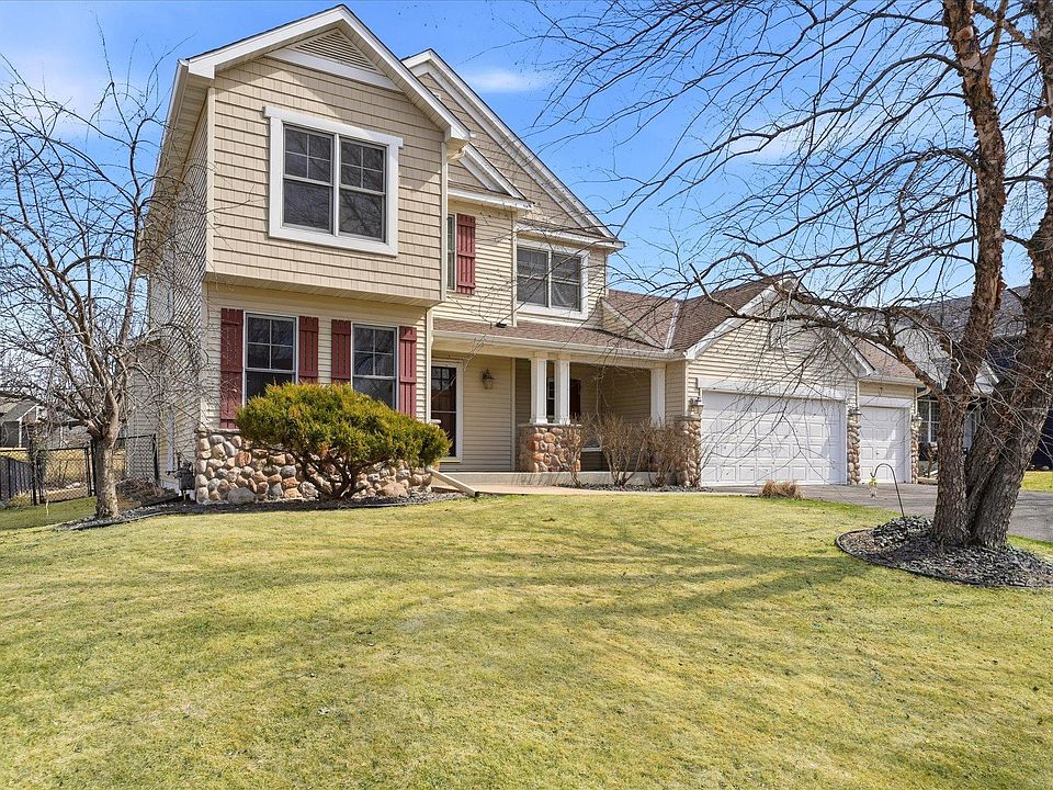 1st image of 1408 Singing Hills Dr SE