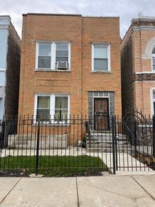 3535 W Le Moyne St, Chicago, IL, 60651