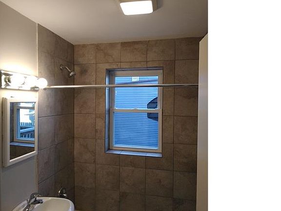 5th image of 4705 W Palmer Ave #7