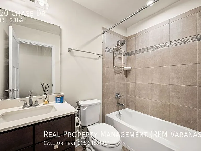 220 Chase Dr — Photo 21