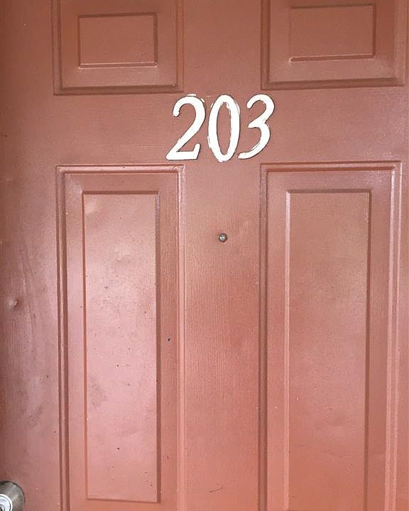 1st image of 4710 Airport Blvd APT 203