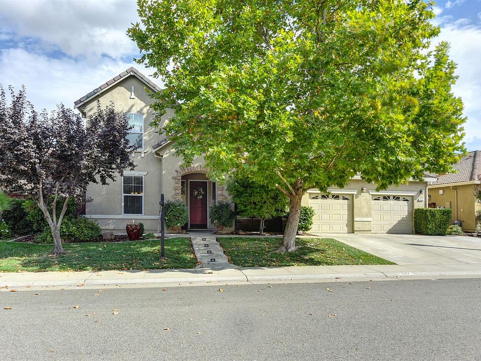 1st image of 527 Wheatley Ln