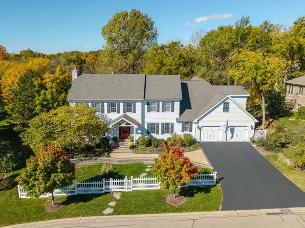 712 Stonebridge Rd, Frankfort, IL 60423