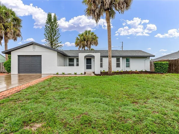 2971 41st St SW, Naples, FL 34116
