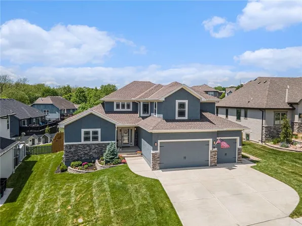 5320 N 101st Ter, Kansas City, KS 66109
