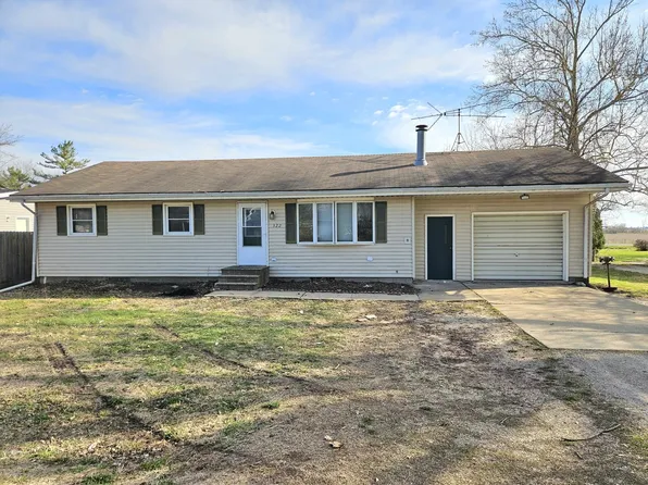 322 4th St, Atalissa, IA 52720