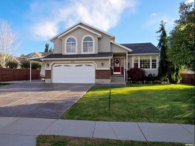 272 E Eaglebrook Dr, Sandy, UT, 84070