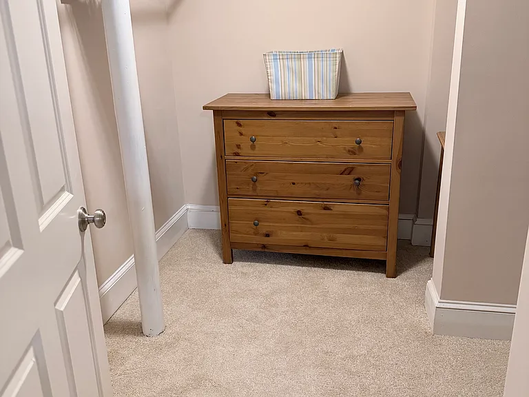 2146 Greencrest Dr NE — Photo 5