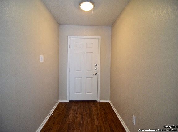 4th image of 9807 Powderhouse Dr