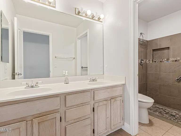 15213 N 55th Way — Photo 28