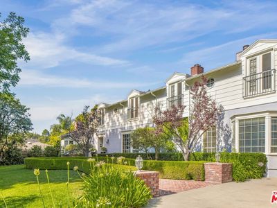 3734 Longridge Ave, Sherman Oaks, CA, 91423