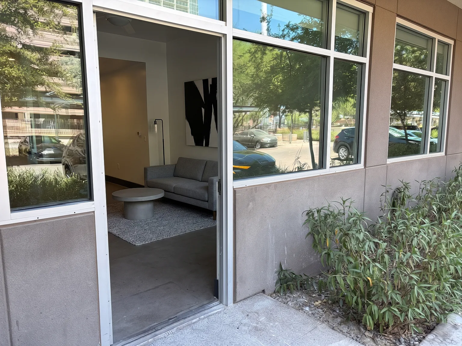 2 bed, 1200 sqft, $2,495 — Photo 4