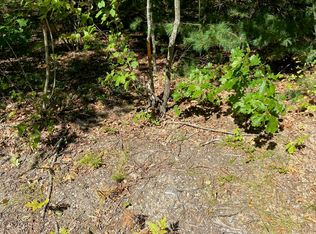 17 Middle Rd, Kennebunk, ME 04043