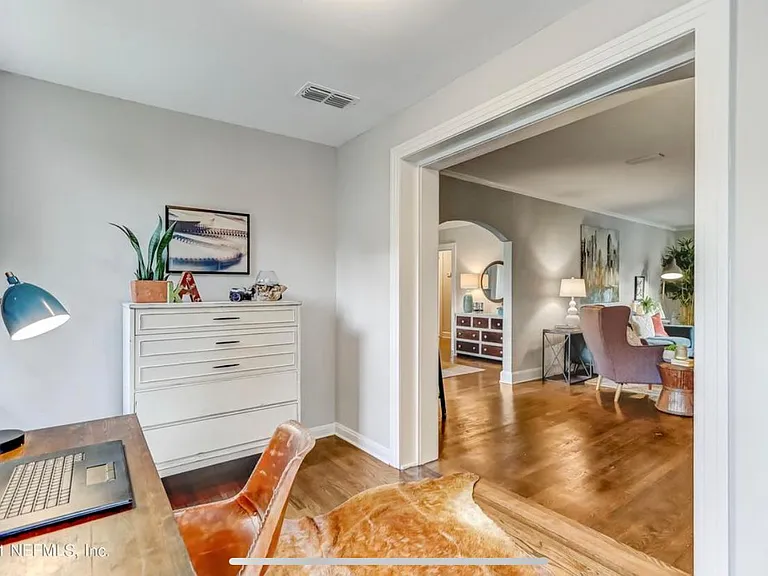 3344 Corby St — Photo 4