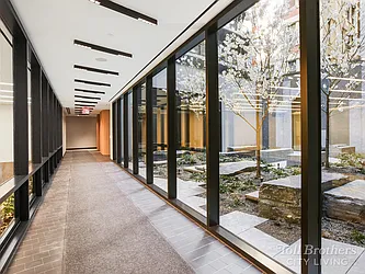 Rented by R New York