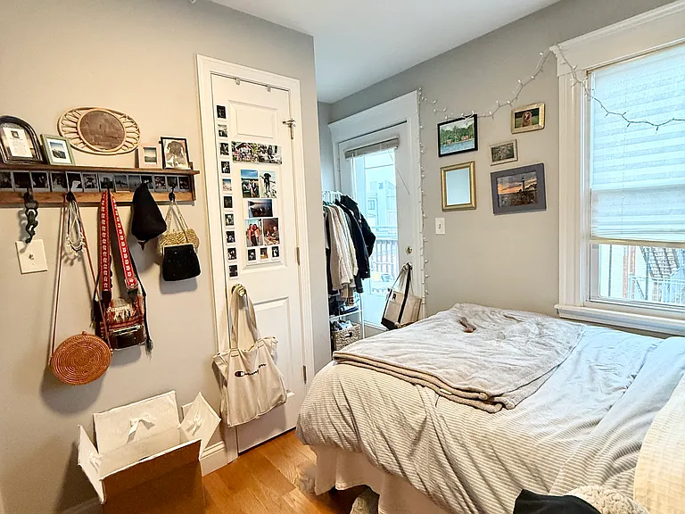 452 E 3rd St #2 — Photo 8