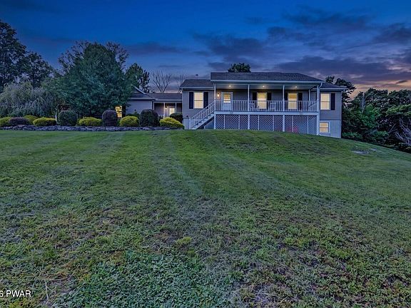 2nd image of 449 Huckleberry Rd