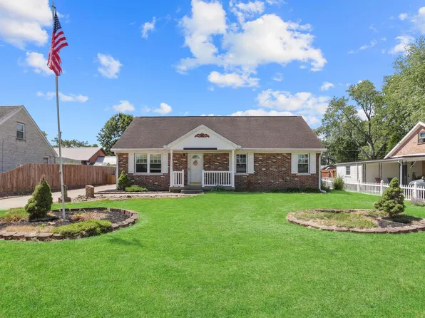 318 W Jefferson Ave, Chandler, IN 47610