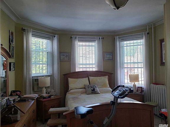 3rd image of 5006 92nd St