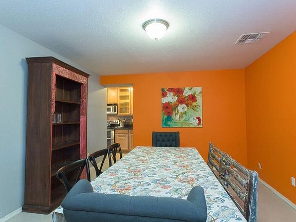 414 E Beth Dr-7