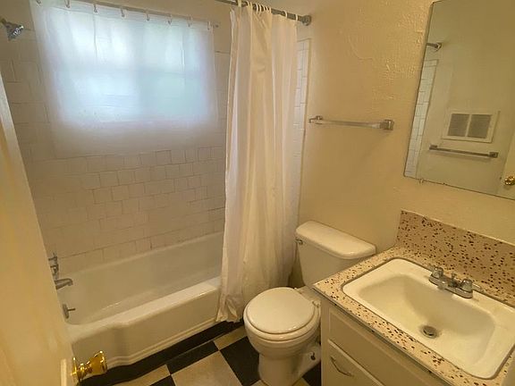 5th image of 1623 Tijeras Ave NE APT 3