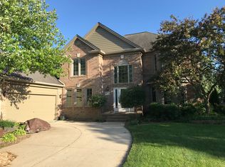 3665 Hollenshade Dr, Rochester Hills, MI 48306