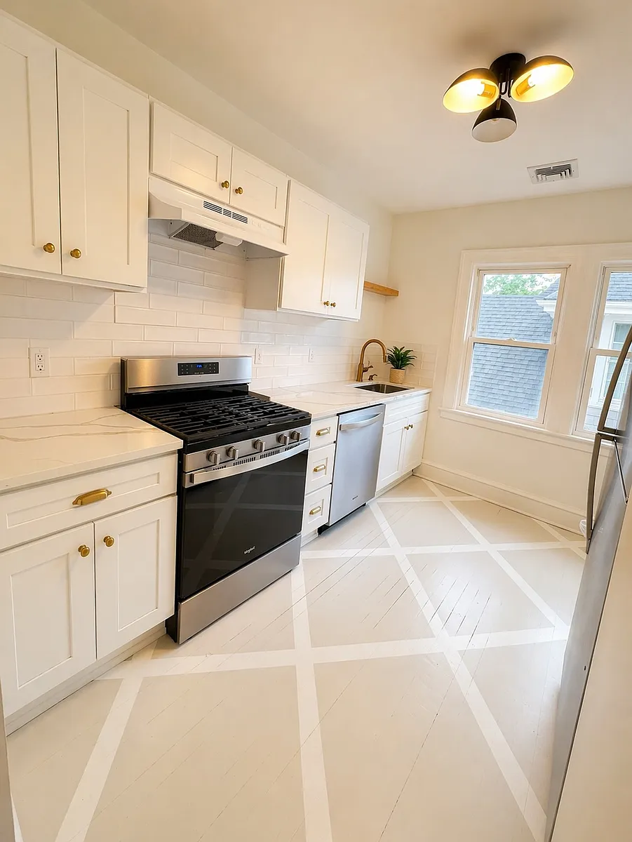 Building Photo - 267 Beach 137th St #2