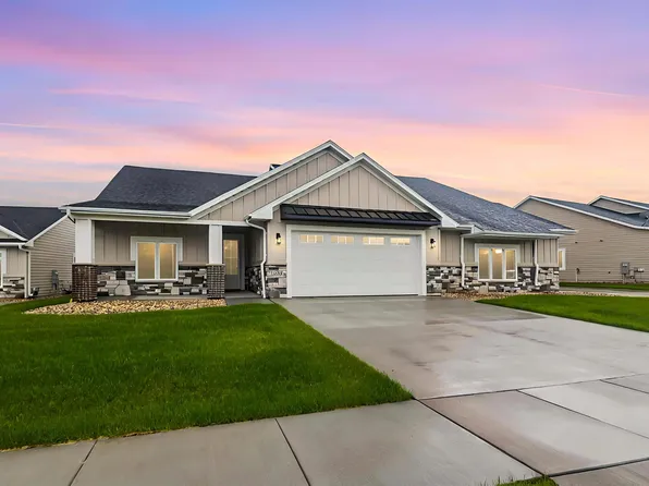 1809 S Daylight Dr, Sioux Falls, SD 57110