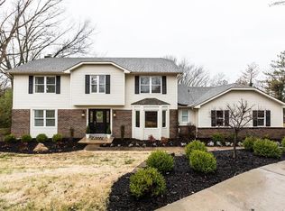 14795 Greenloch Ct, Chesterfield, MO