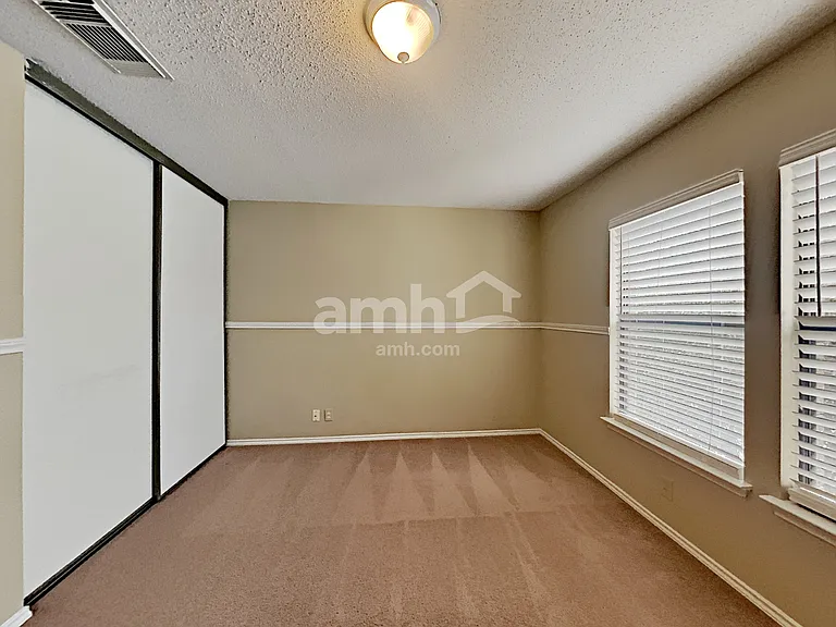 7810 Dueling Oak — Photo 16