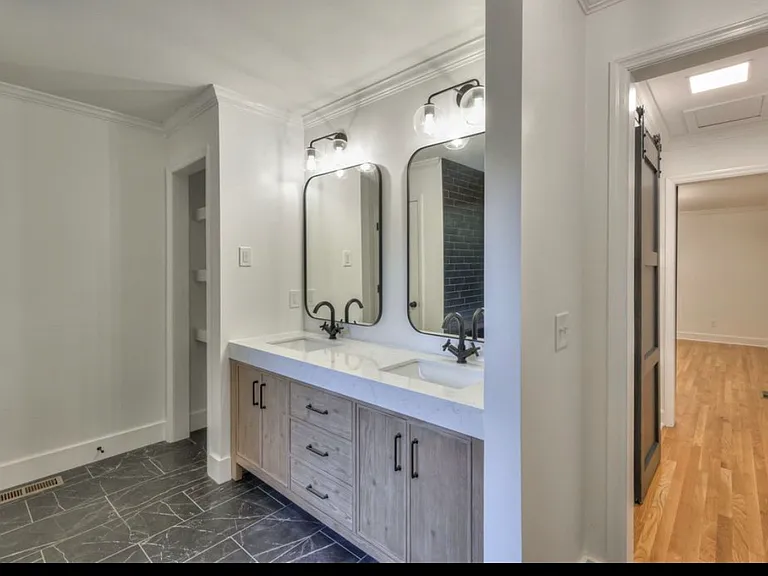 1211 Arrowhead Dr — Photo 38