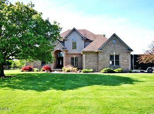 1087 Joseph Rd, Luckey, OH 43443