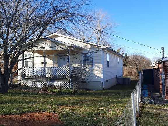 2nd image of 712 Highland Ave