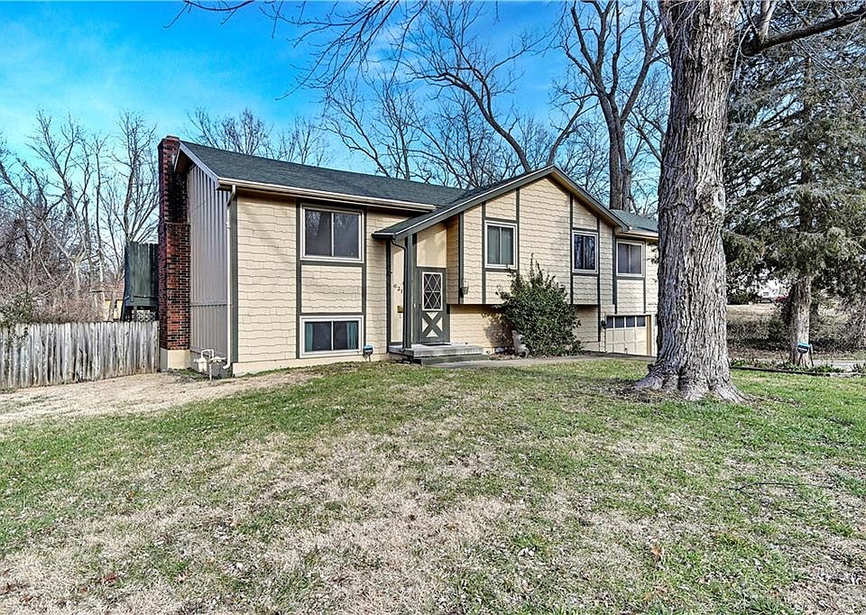 6212 E Red Bridge Rd, Kansas City, MO 64134 | Zillow