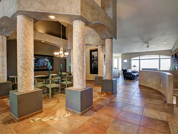 Sweeping Open Floor Plan