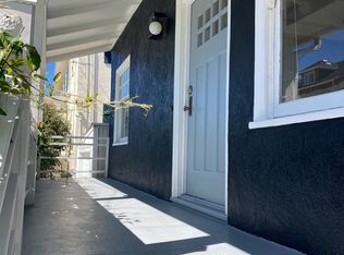 6158 Dover St, Oakland, CA 94609
