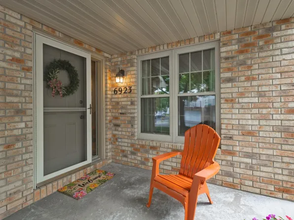 6923 Tottenham Rd, Madison, WI 53711