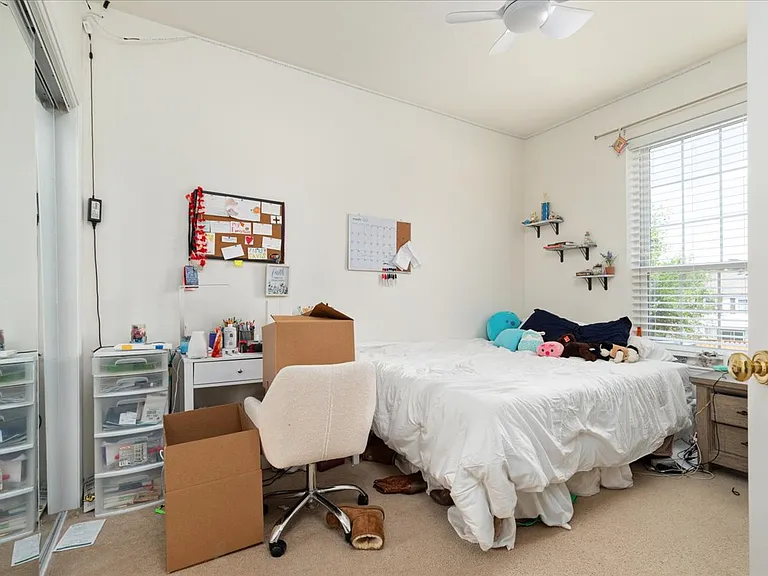 664 Gateway Dr SE #302 — Photo 18